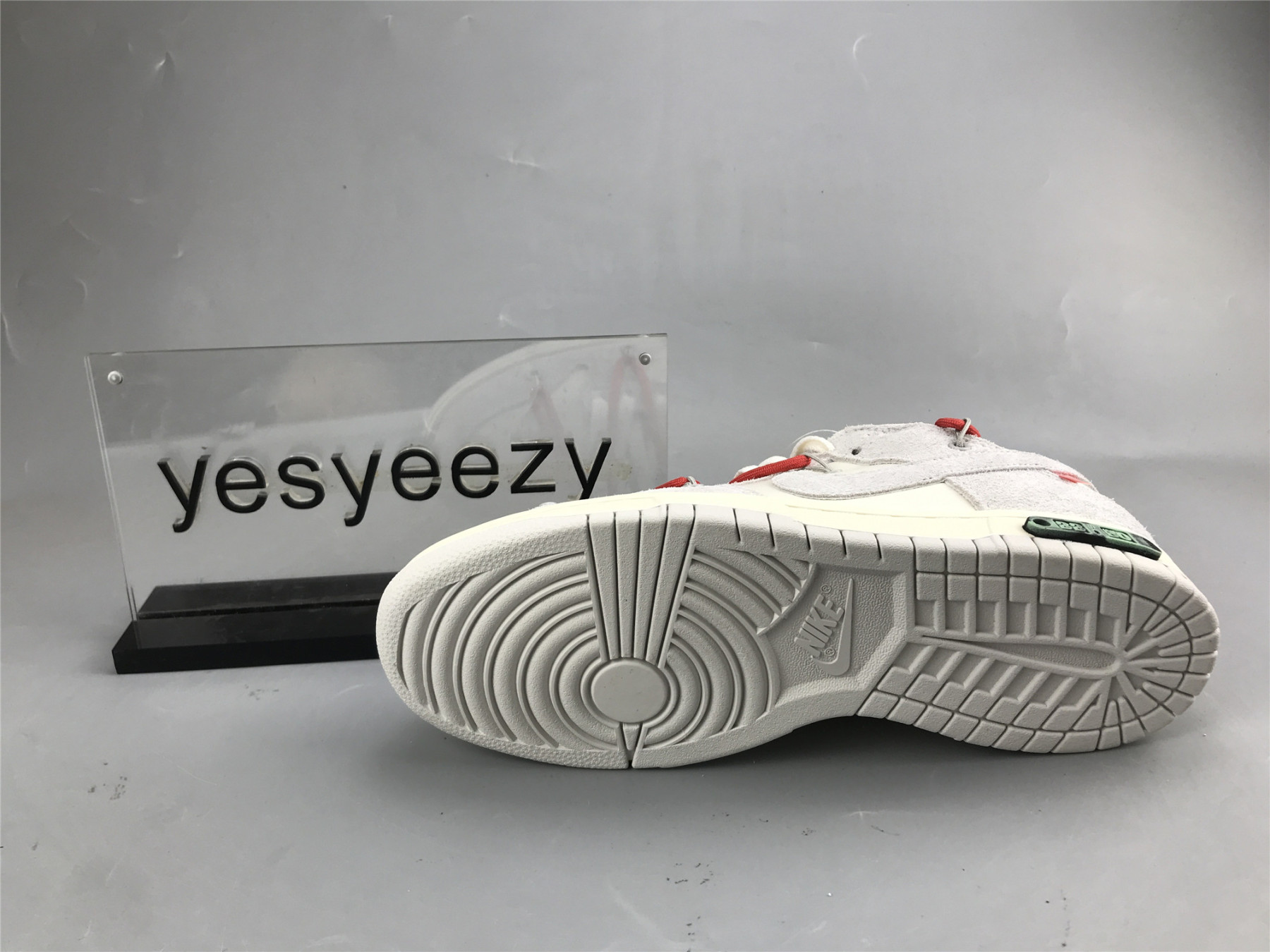 UA NIKE OFF-WHITE X DUNK LOW