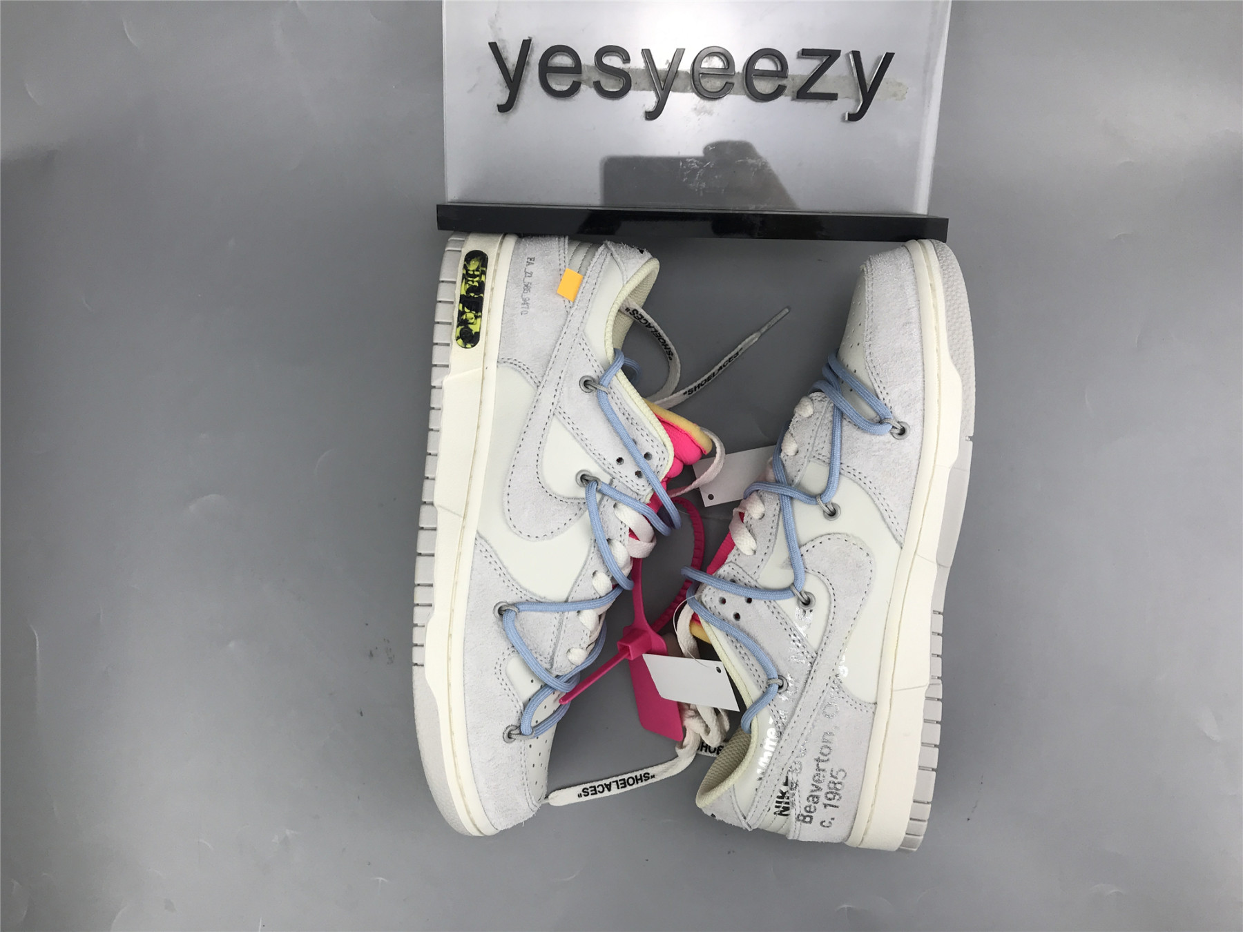 UA NIKE OFF-WHITE X DUNK LOW