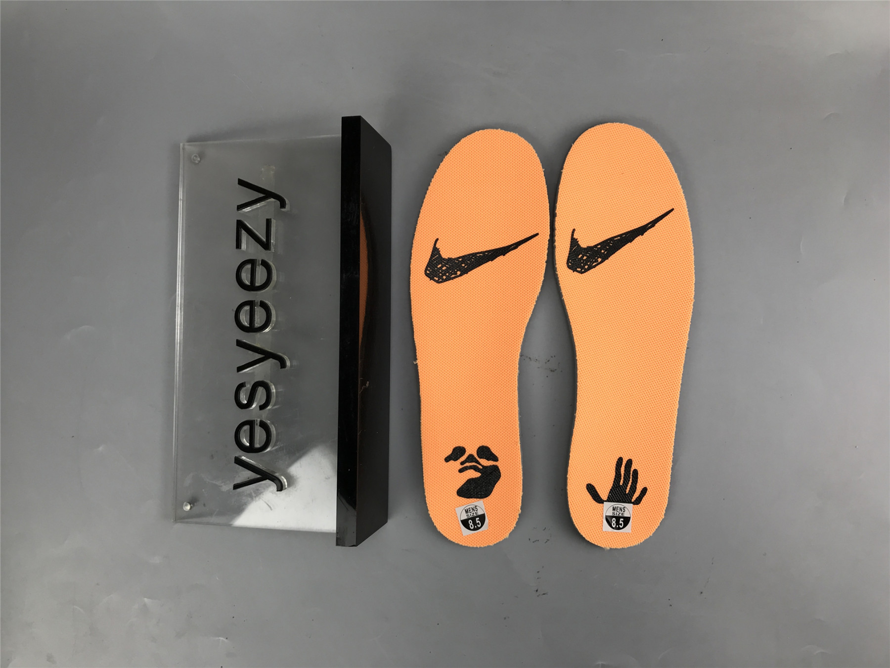 UA NIKE OFF-WHITE X DUNK LOW