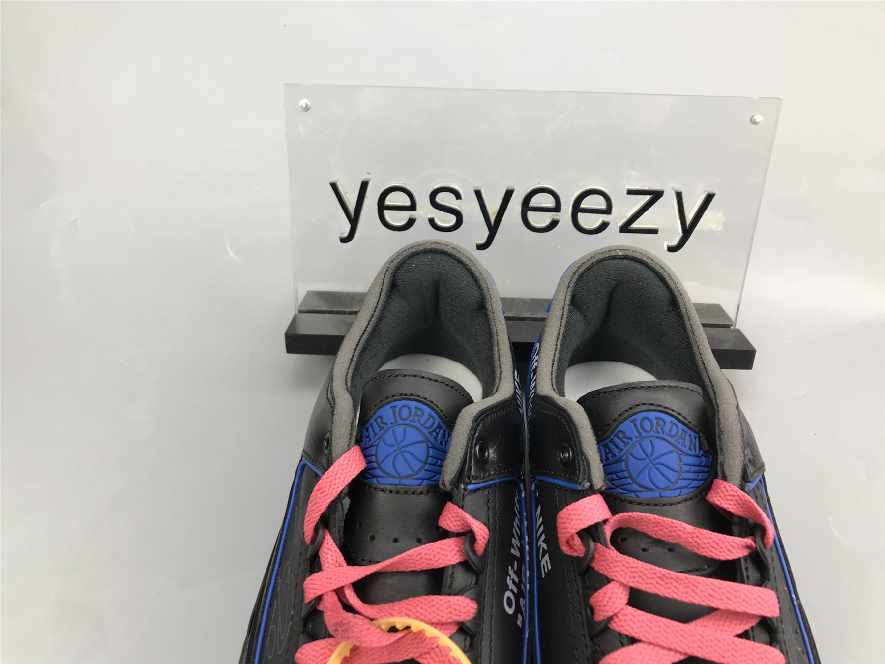 UA OFF-WHITE X AIR JORDAN 2 RETRO LOW SP
