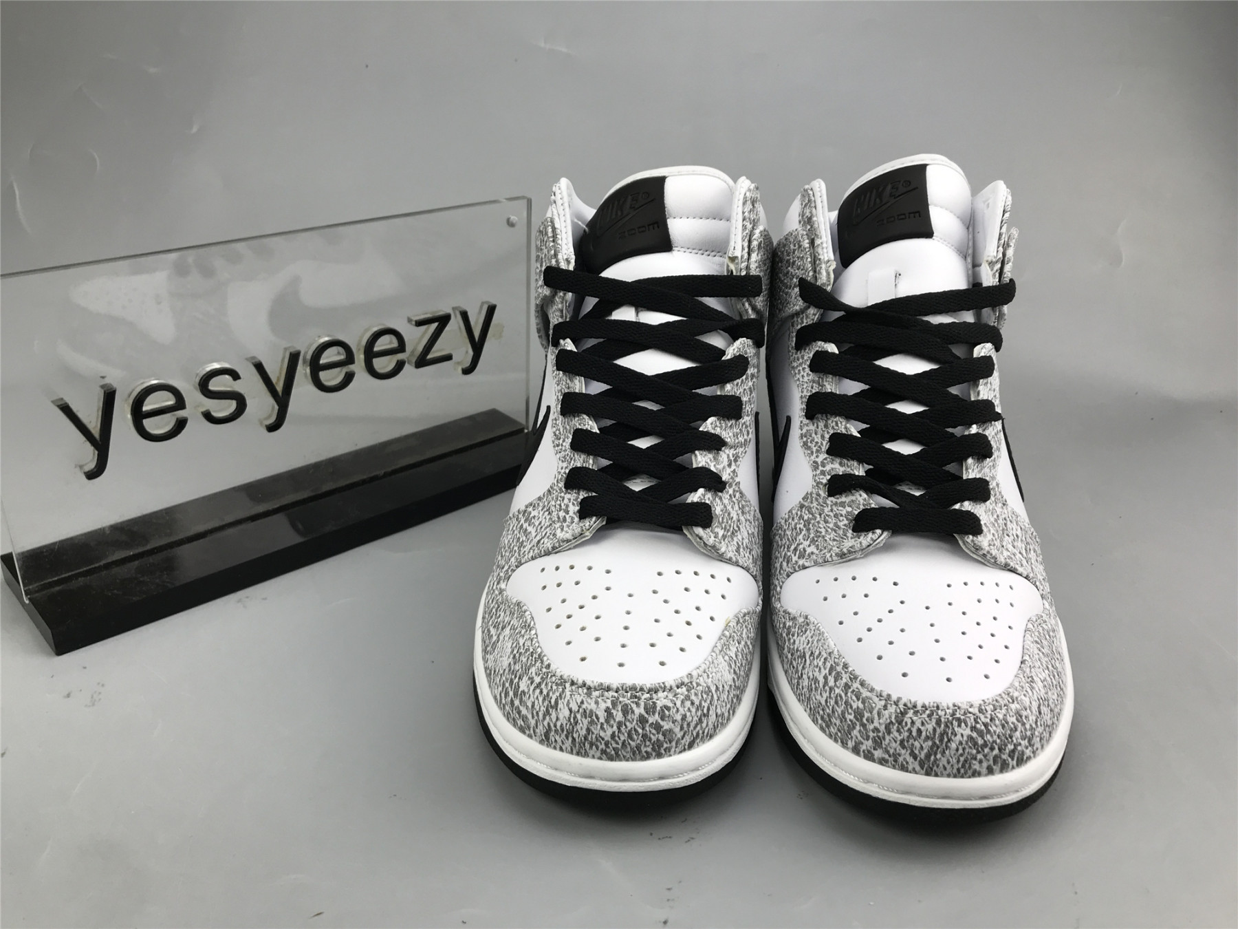 UA NIKE DUNK PRM HI SP