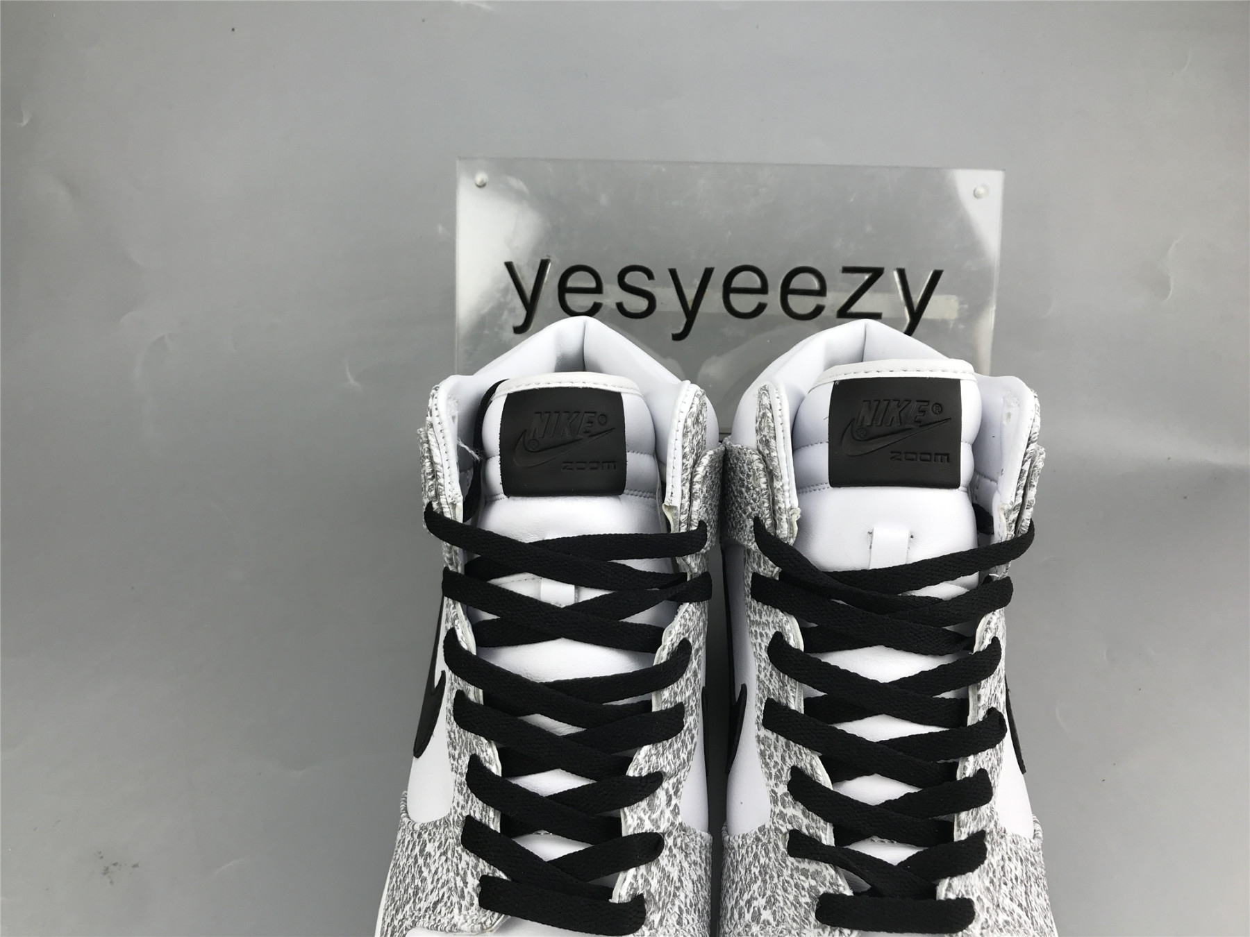 UA NIKE DUNK PRM HI SP