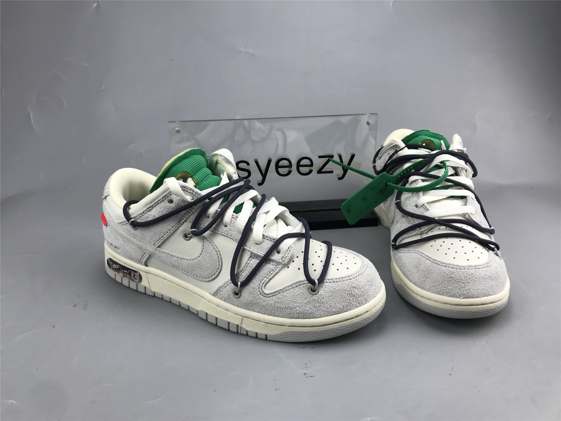 UA NIKE OFF-WHITE X DUNK LOW