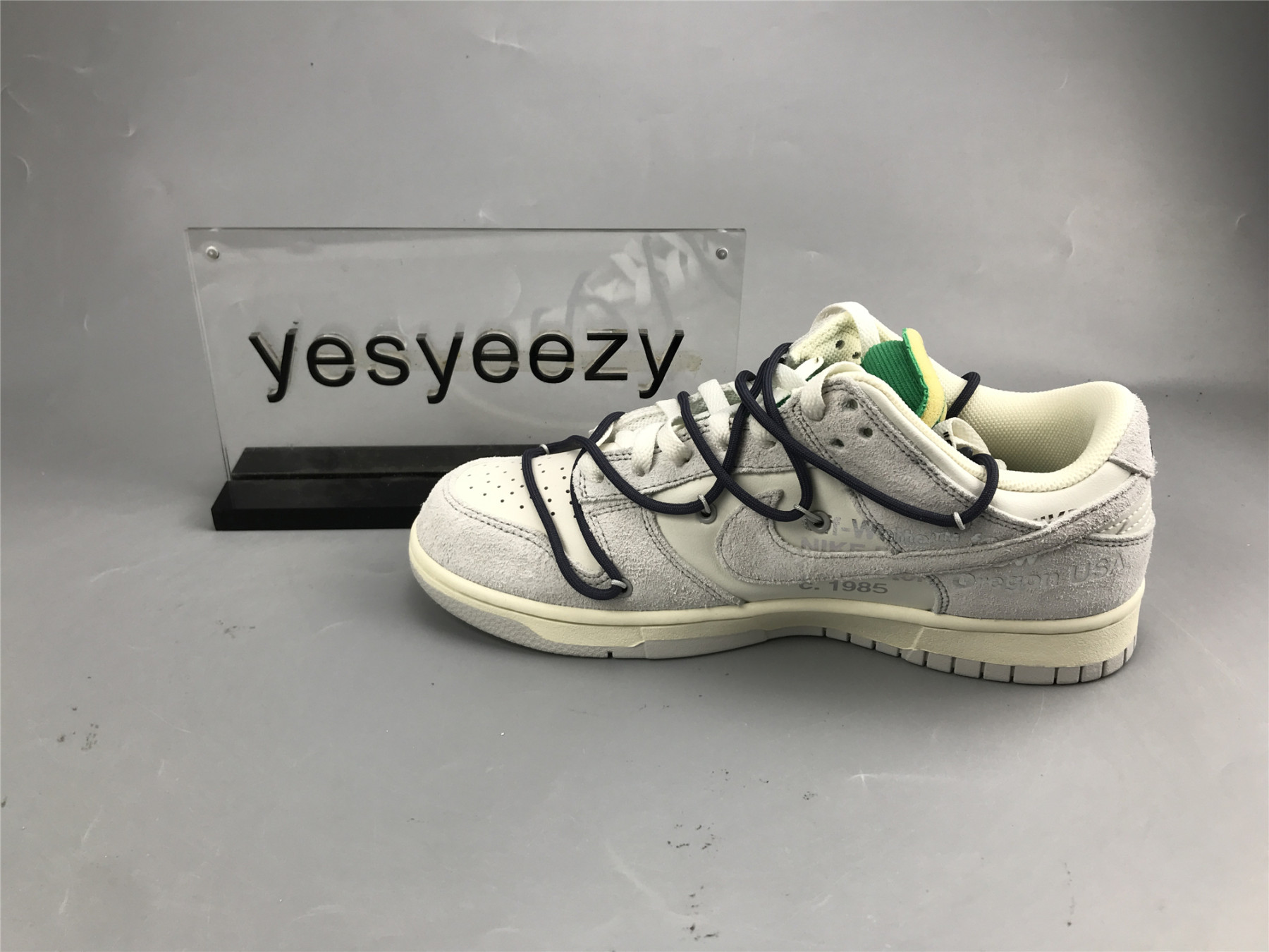 UA NIKE OFF-WHITE X DUNK LOW