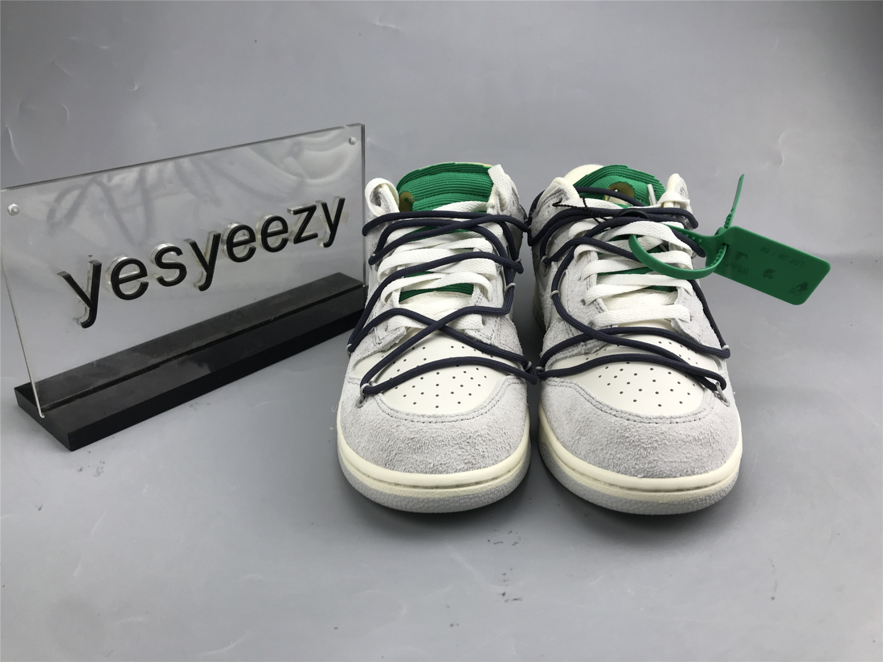 UA NIKE OFF-WHITE X DUNK LOW