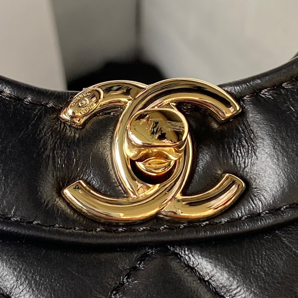 CHANEL MINI SHOPPING BAG 22x23x5.5cm