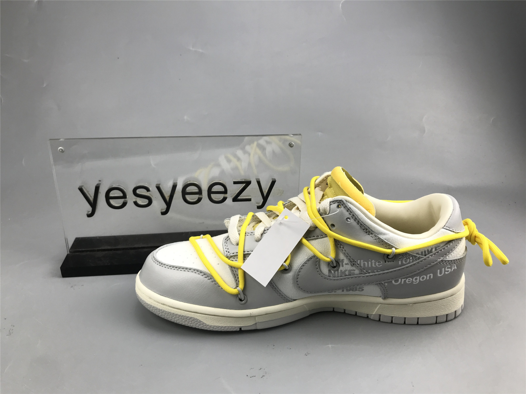 UA NIKE OFF-WHITE X DUNK LOW