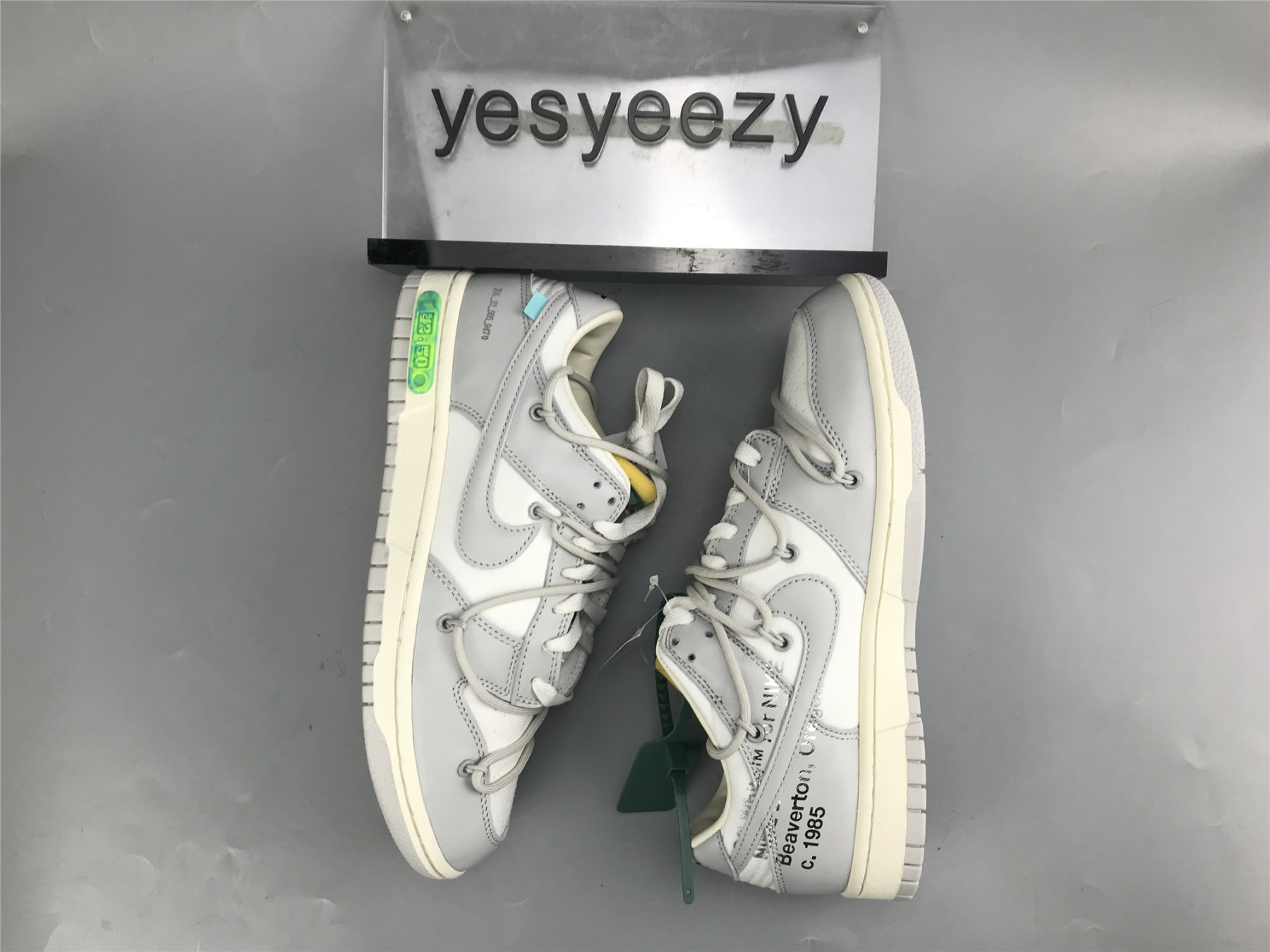 UA NIKE OFF-WHITE X DUNK LOW