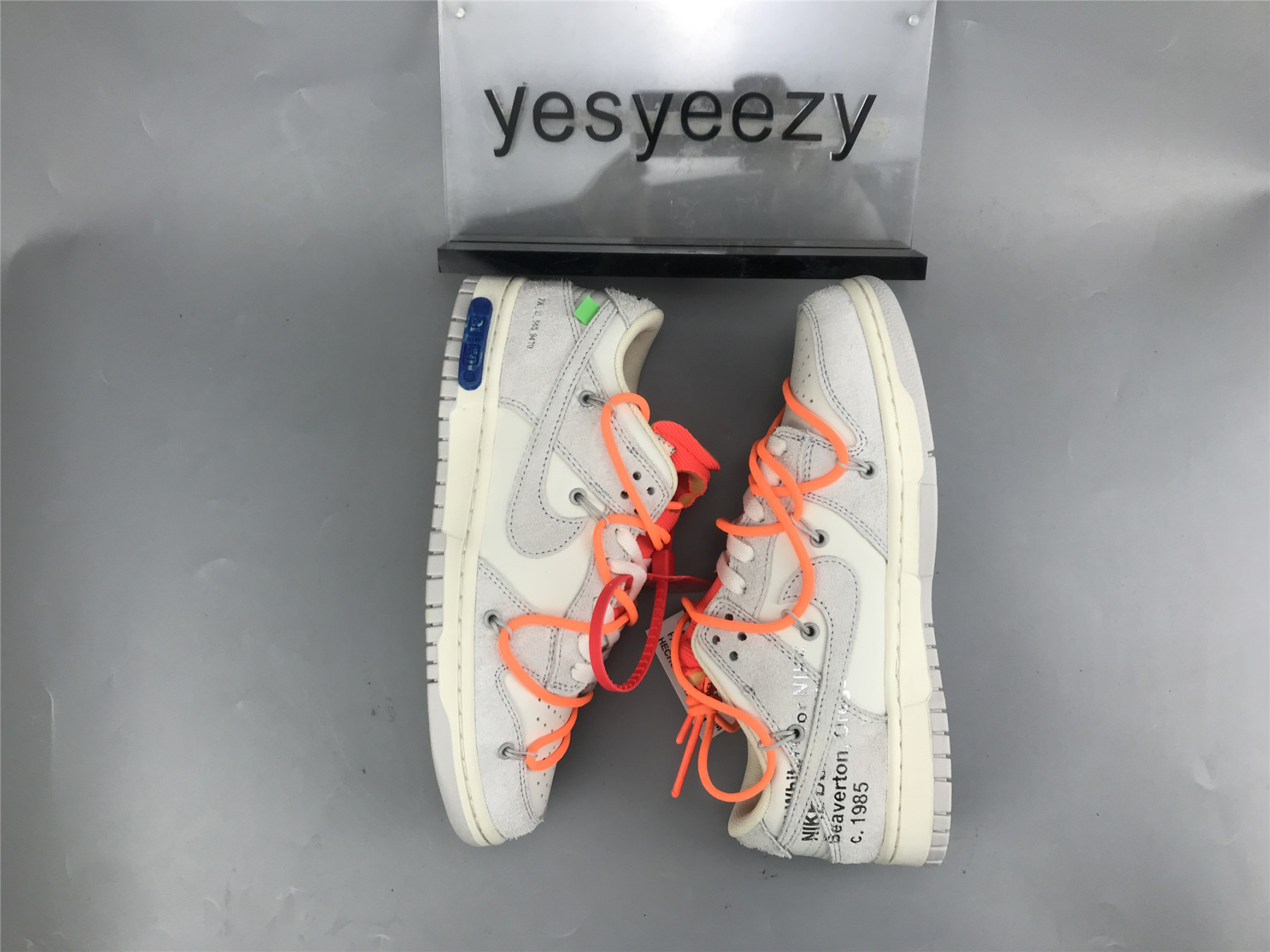 UA NIKE OFF-WHITE X DUNK LOW