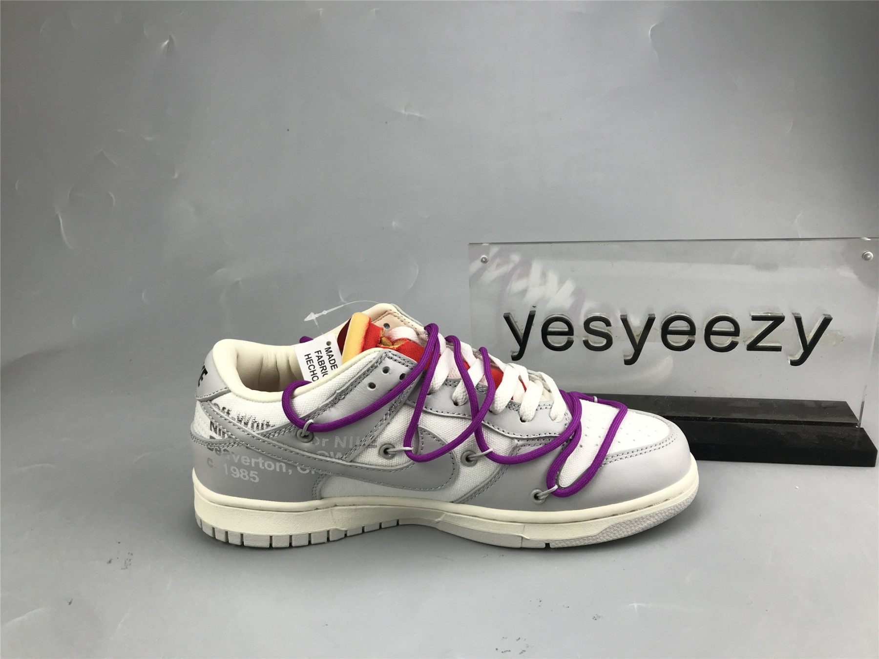 UA NIKE OFF-WHITE X DUNK LOW