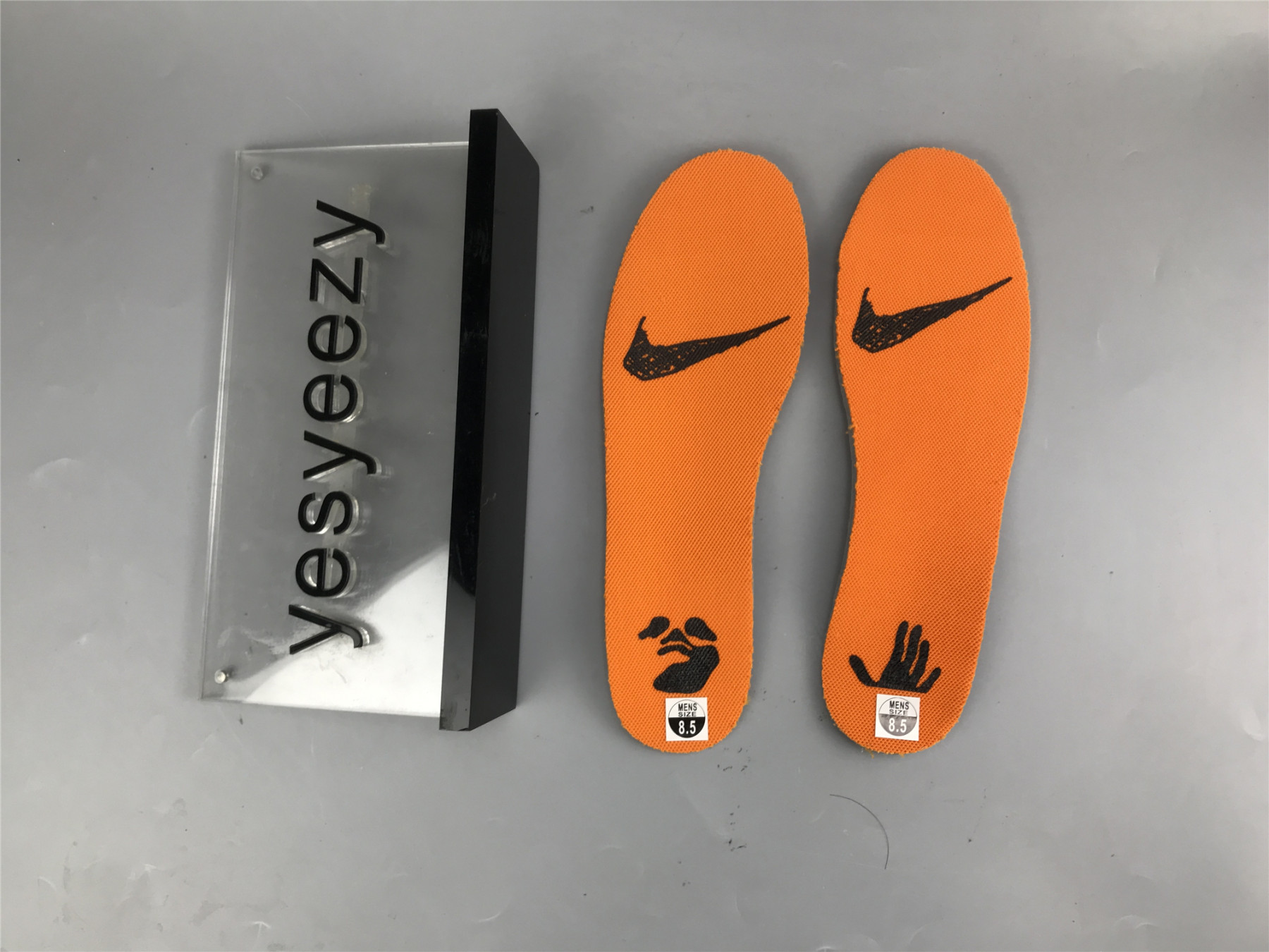 UA NIKE OFF-WHITE X DUNK LOW