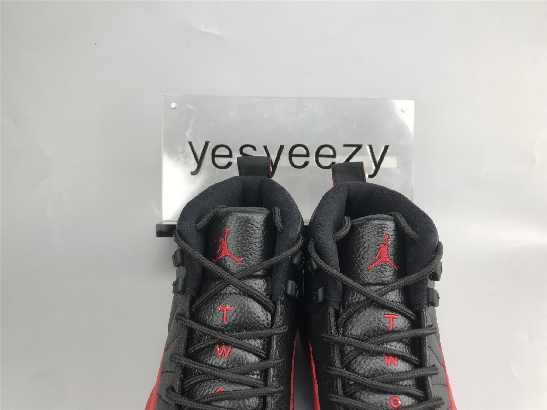 UA AIR JORDAN 12 RETRO