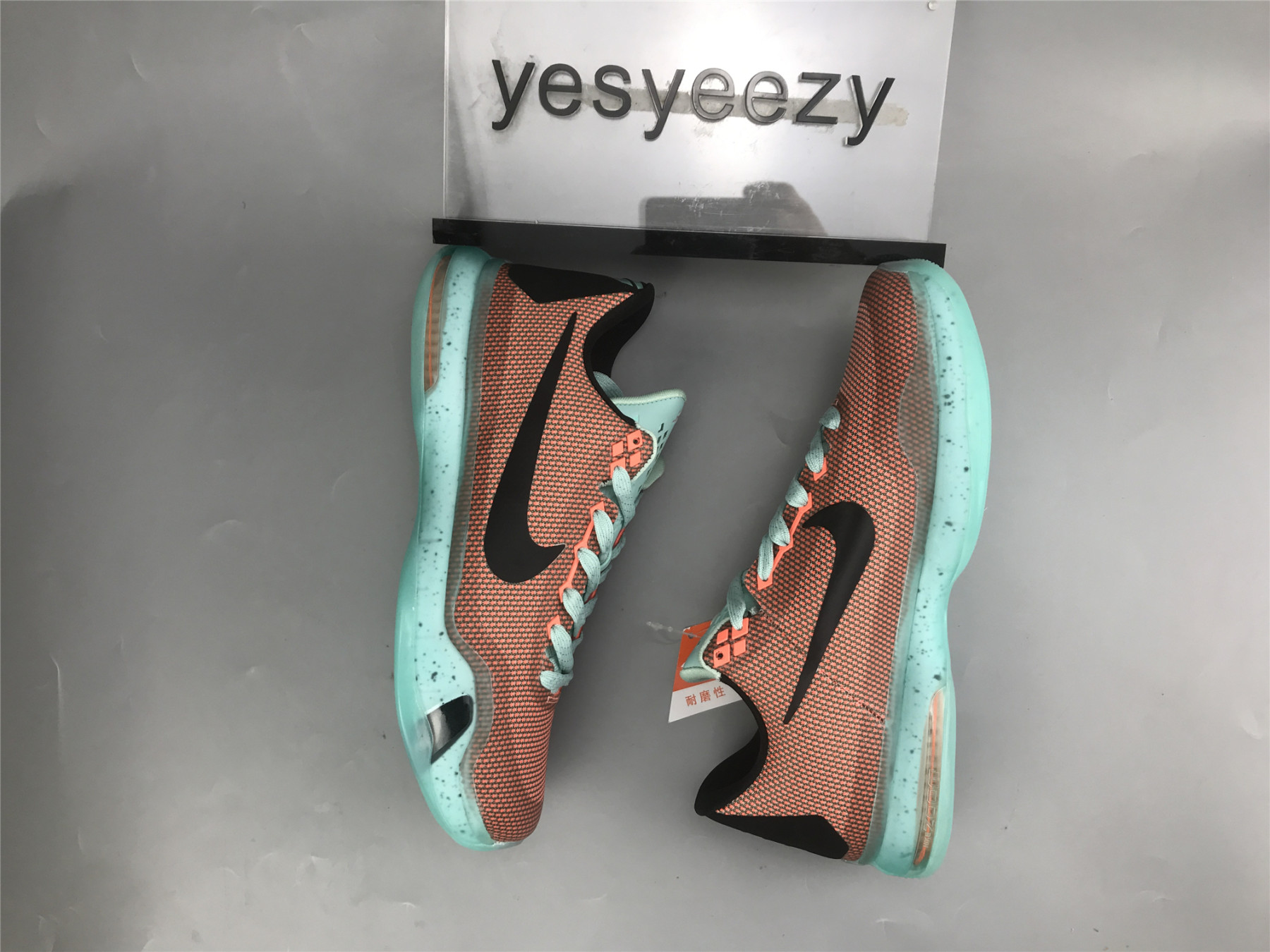UA NIKE KOBE 10