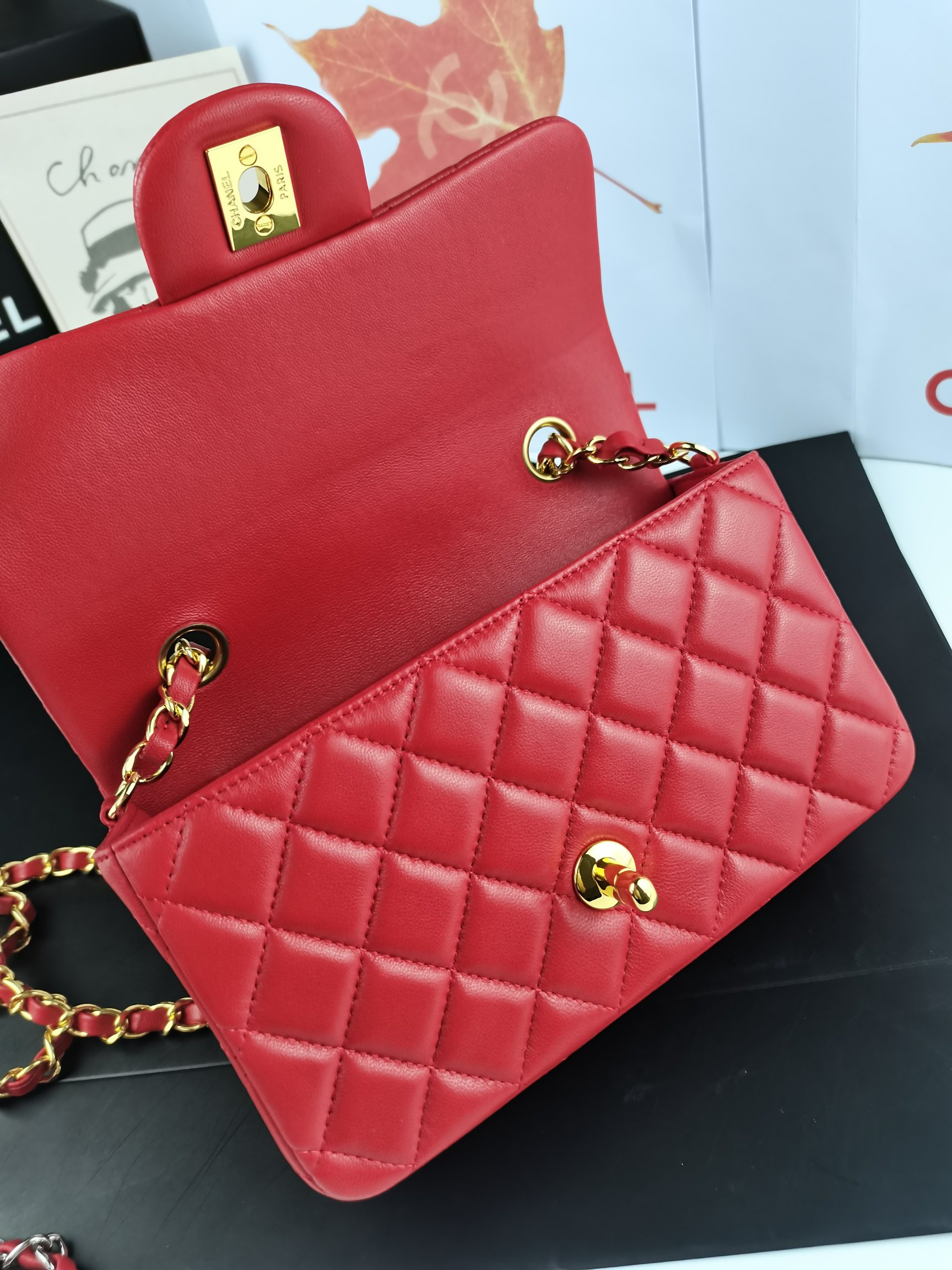 Chanel Flap Bag 20x12x6cm