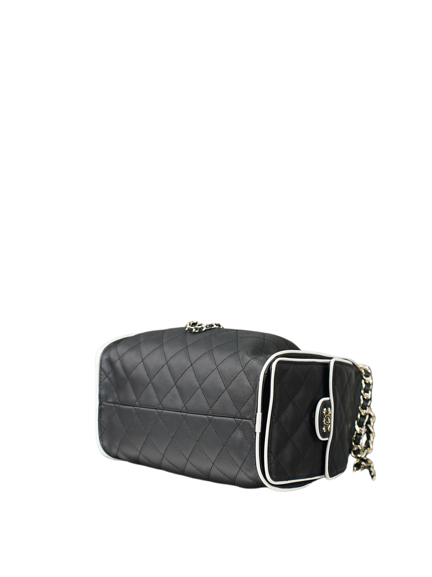 CHANEL 25C Bucket BAG Light gold buttons 30x26x14cm
