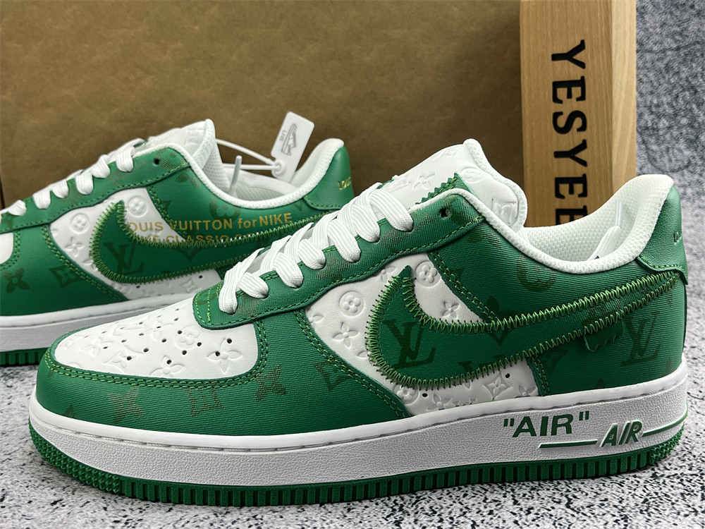 UA NIKE X LV AIR FORCE 1 LOW