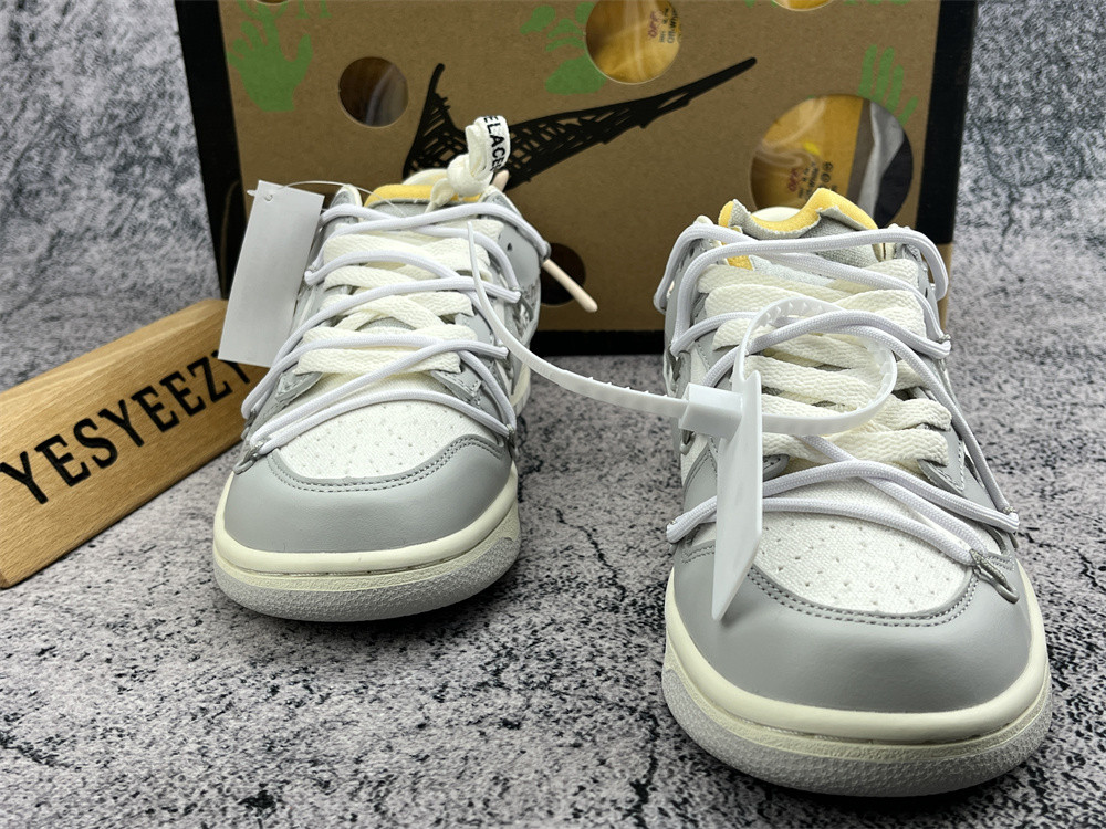 UA NIKE OFF-WHITE X DUNK LOW