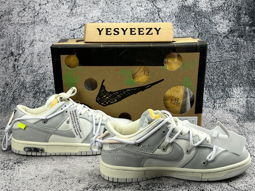 UA NIKE OFF-WHITE X DUNK LOW