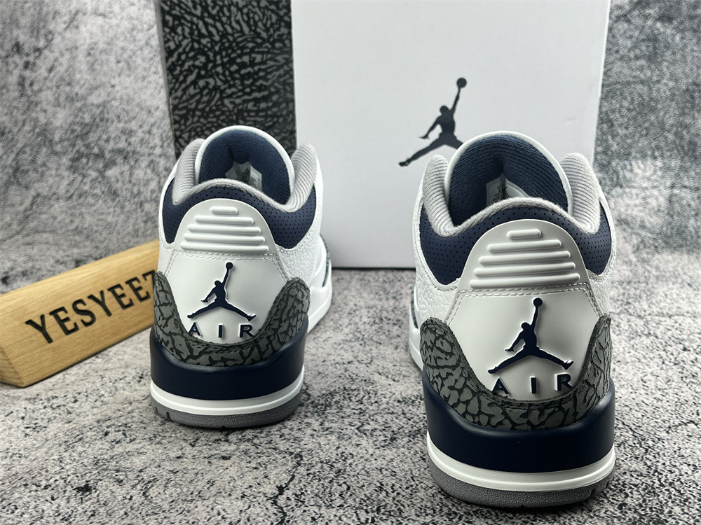 UA AIR JORDAN 3 RETRO