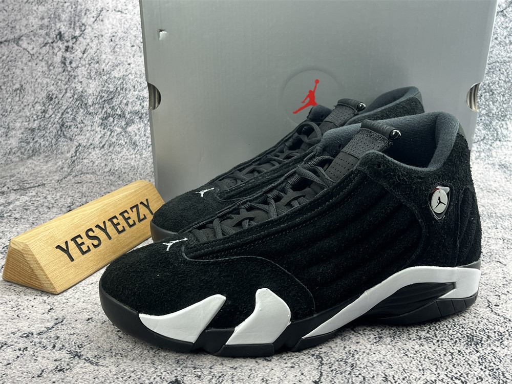 UA AIR JORDAN 14 RETRO