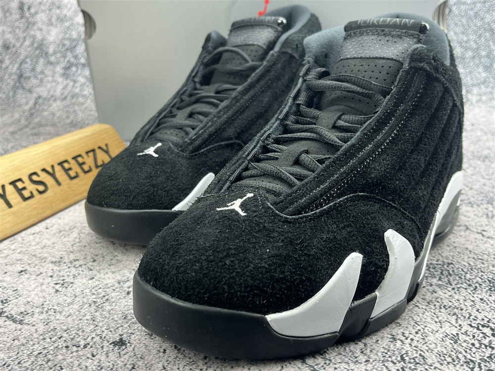 UA AIR JORDAN 14 RETRO