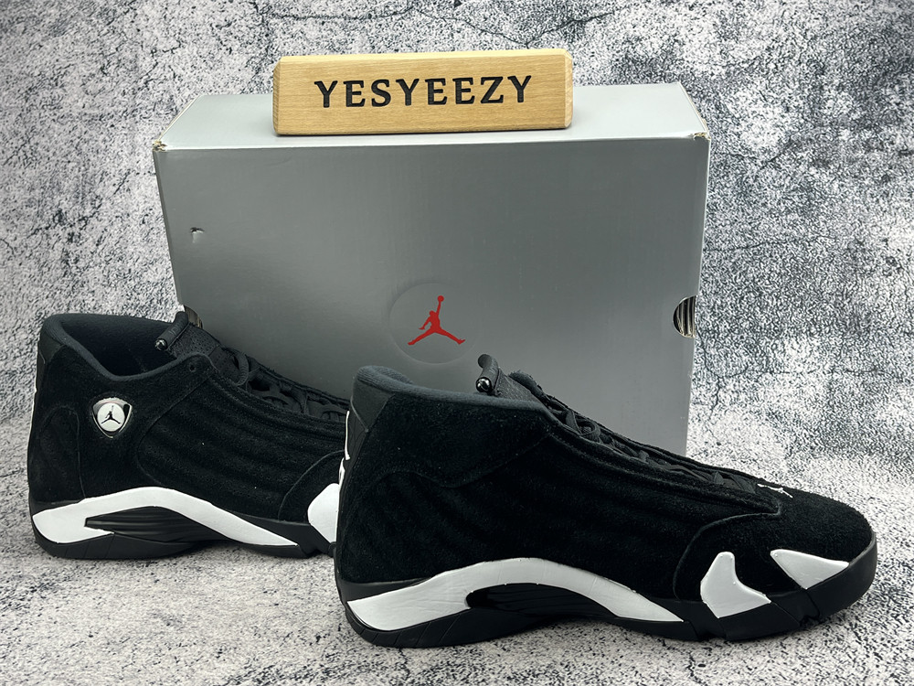 UA AIR JORDAN 14 RETRO