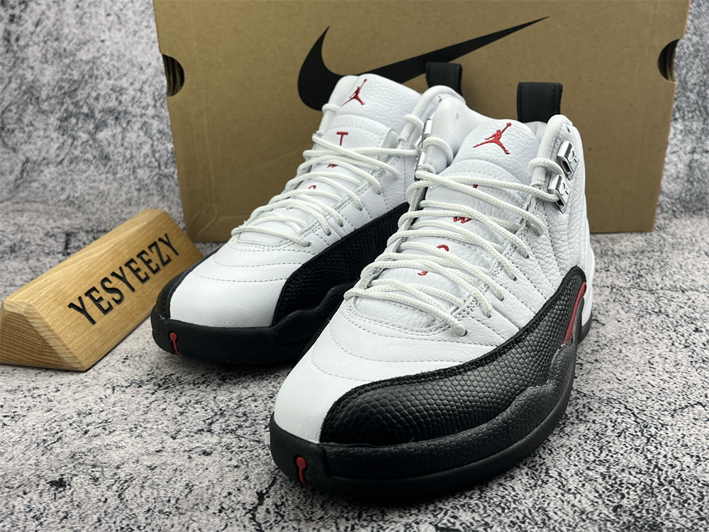 UA AIR JORDAN 12 RETRO