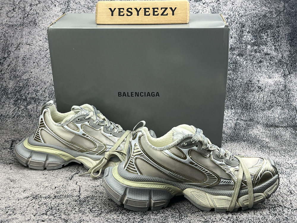 UA Balenciga 3XL Sneaker
