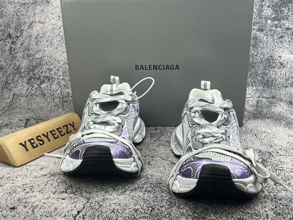 UA Balenciga 3XL Sneaker