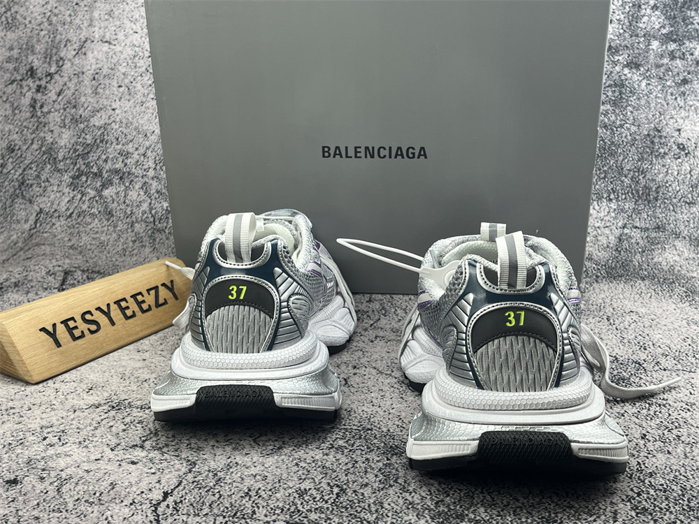 UA Balenciga 3XL Sneaker