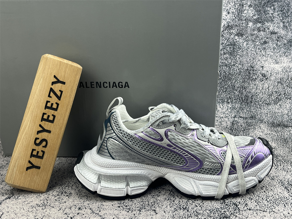 UA Balenciga 3XL Sneaker