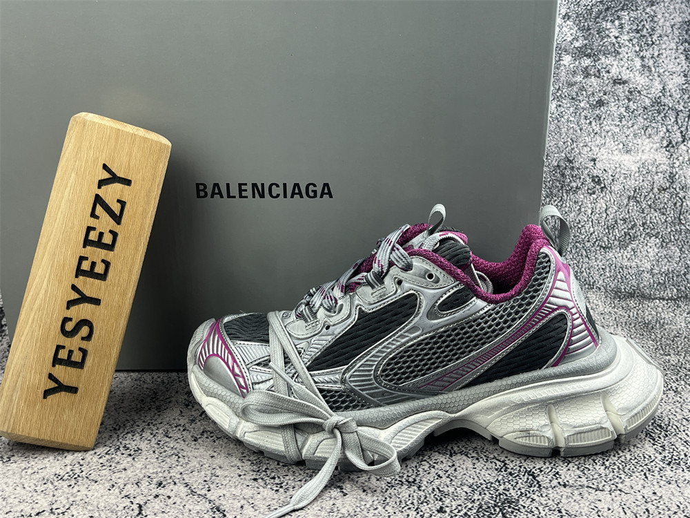 UA Balenciga 3XL Sneaker