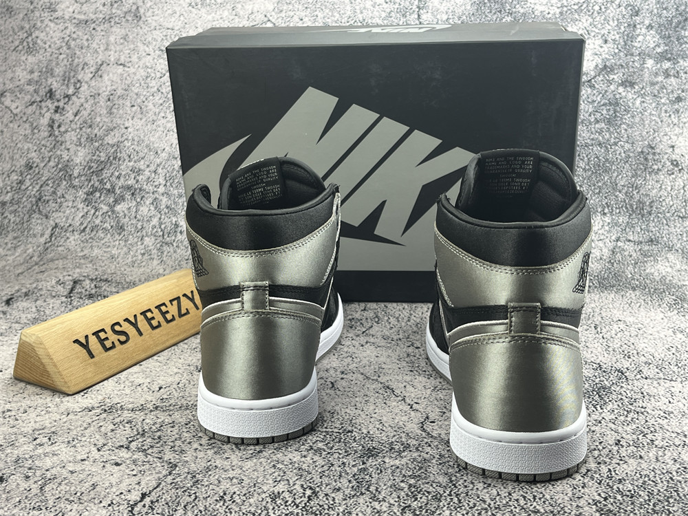 UA Jordan 1 Retro High OG