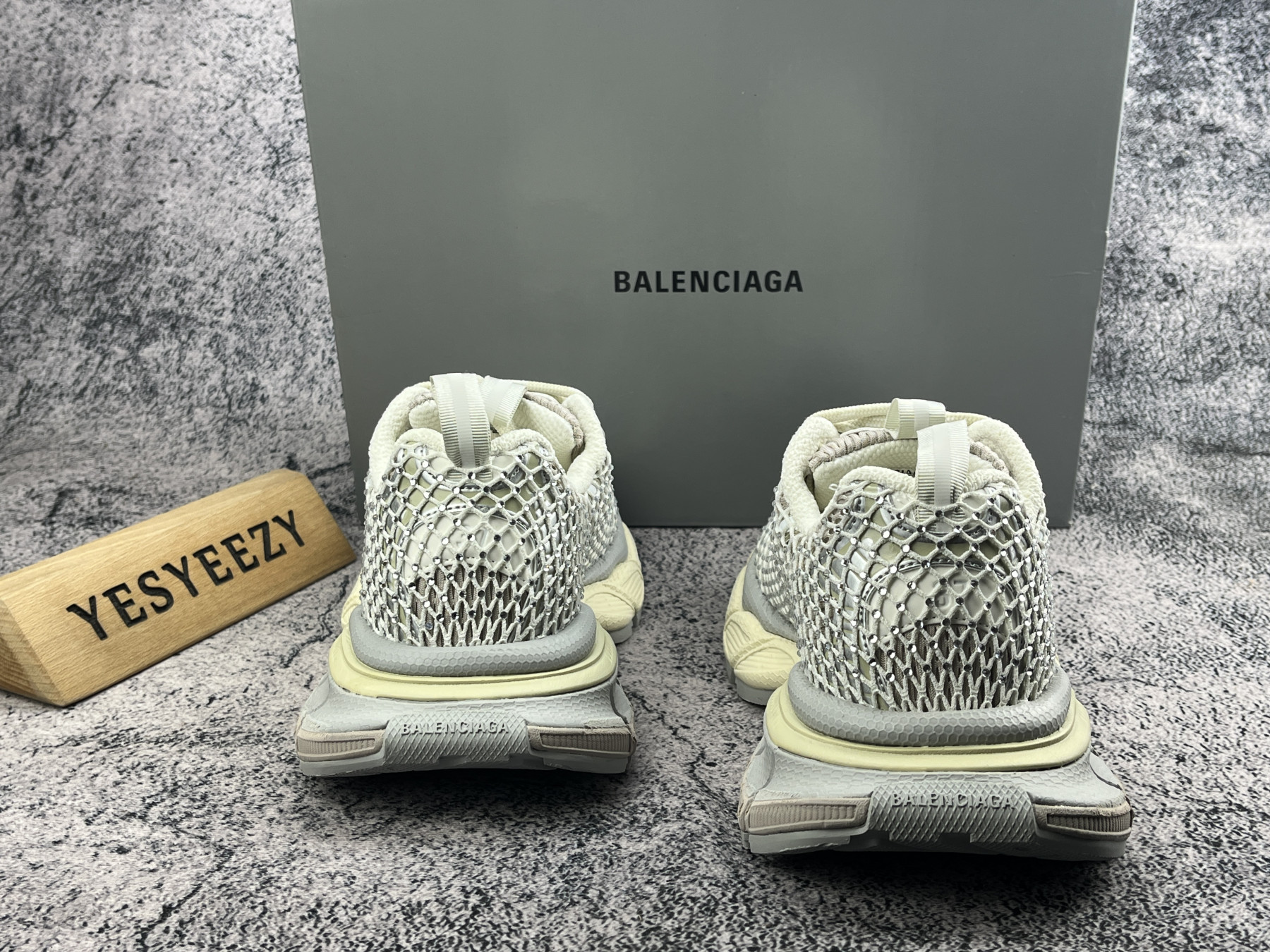 UA Balenciga 3XL Sneaker