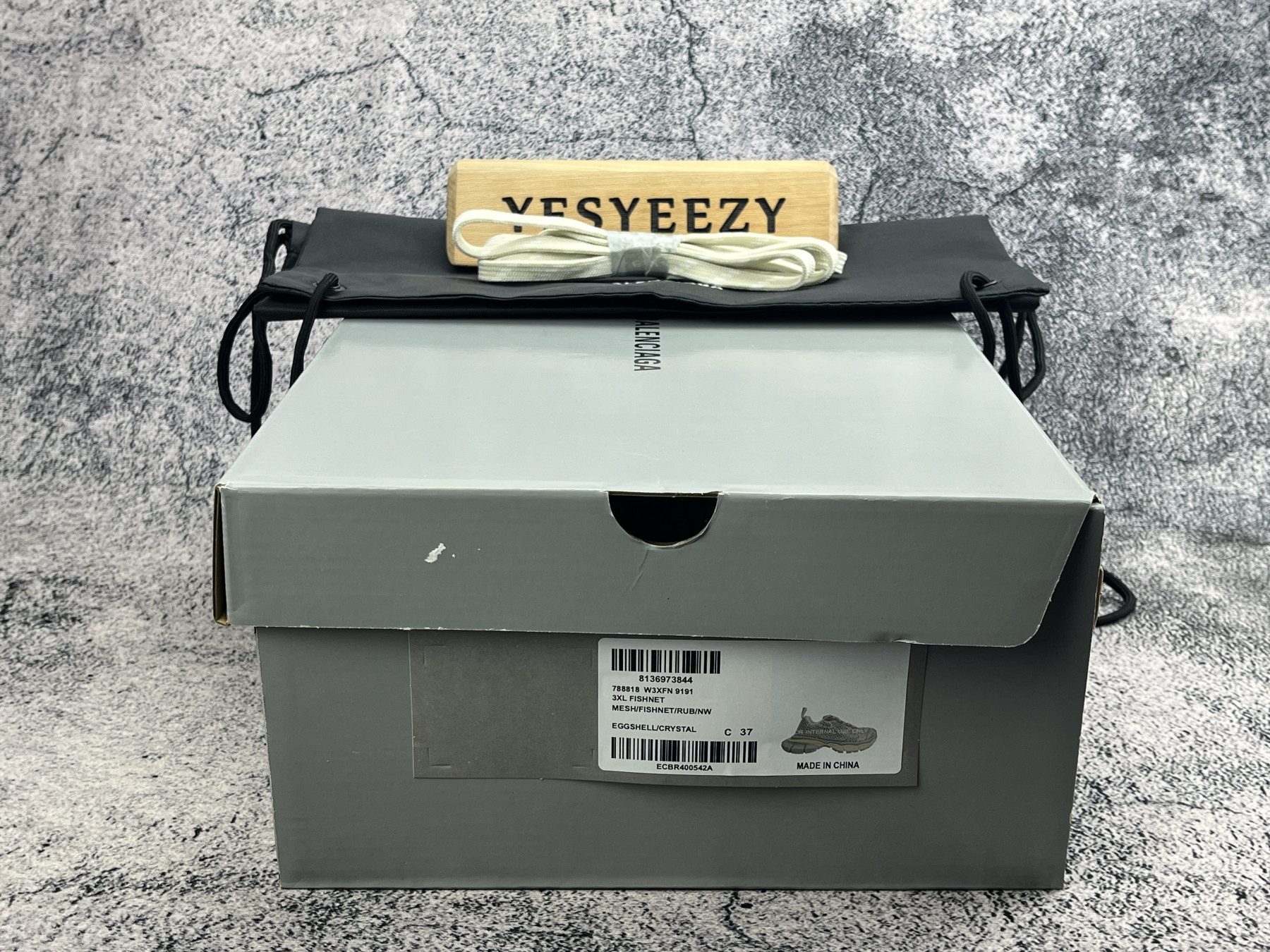 UA Balenciga 3XL Sneaker