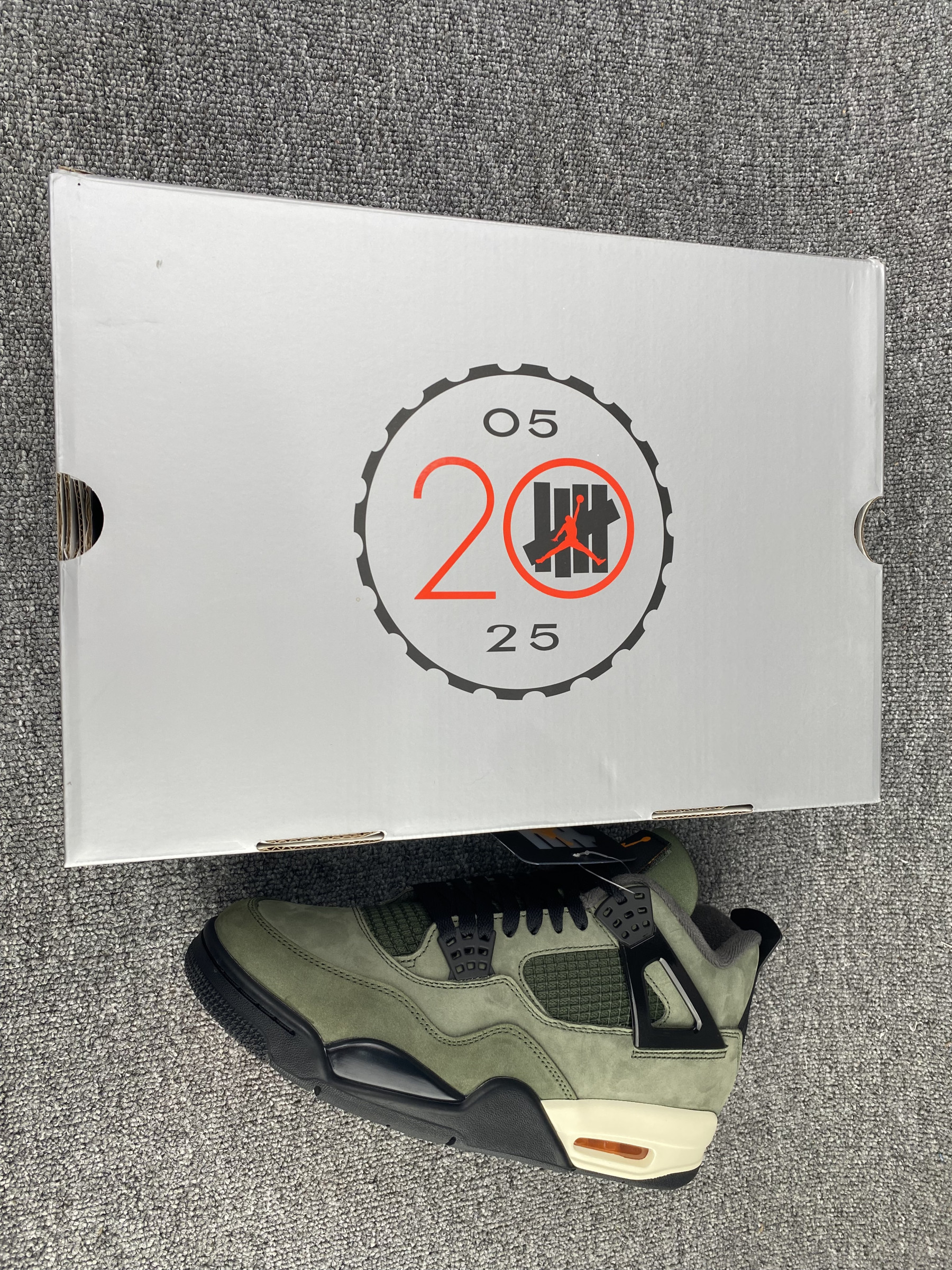 UA Jordan 4 Retro