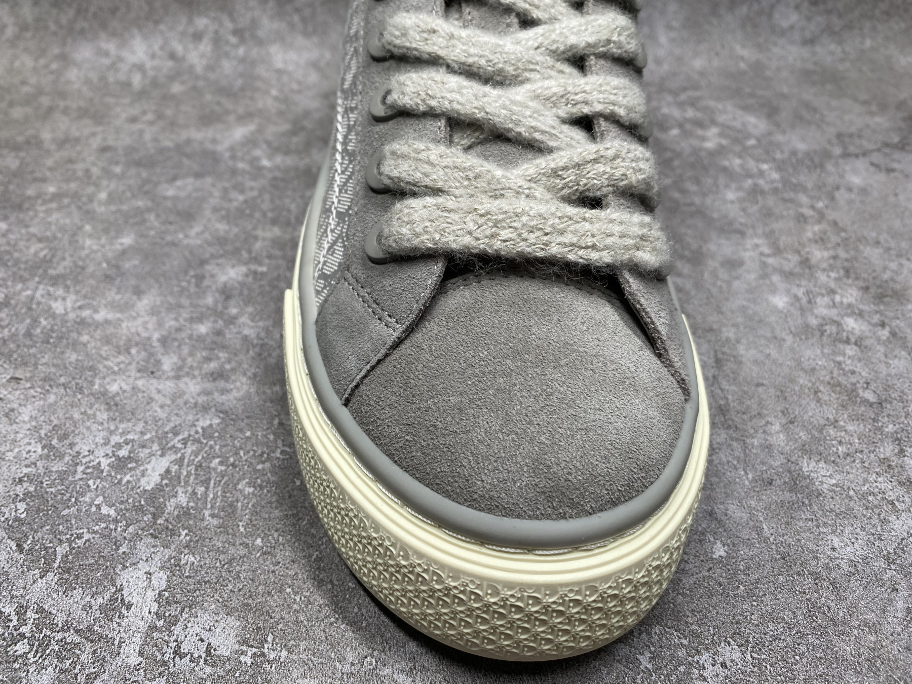 UA D10r B33 Sneaker