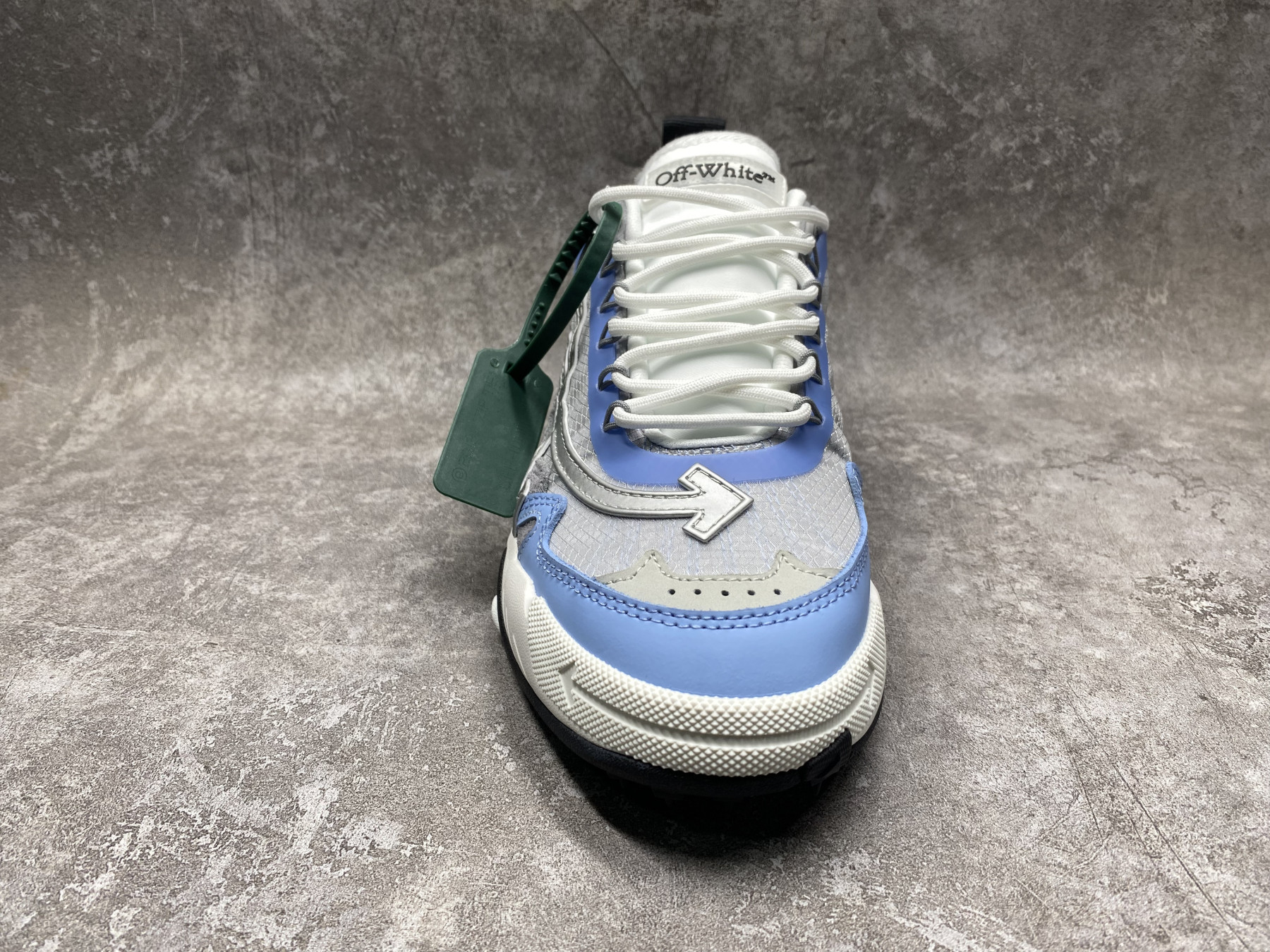 UA Off-White Odsy-2000 Sneaker