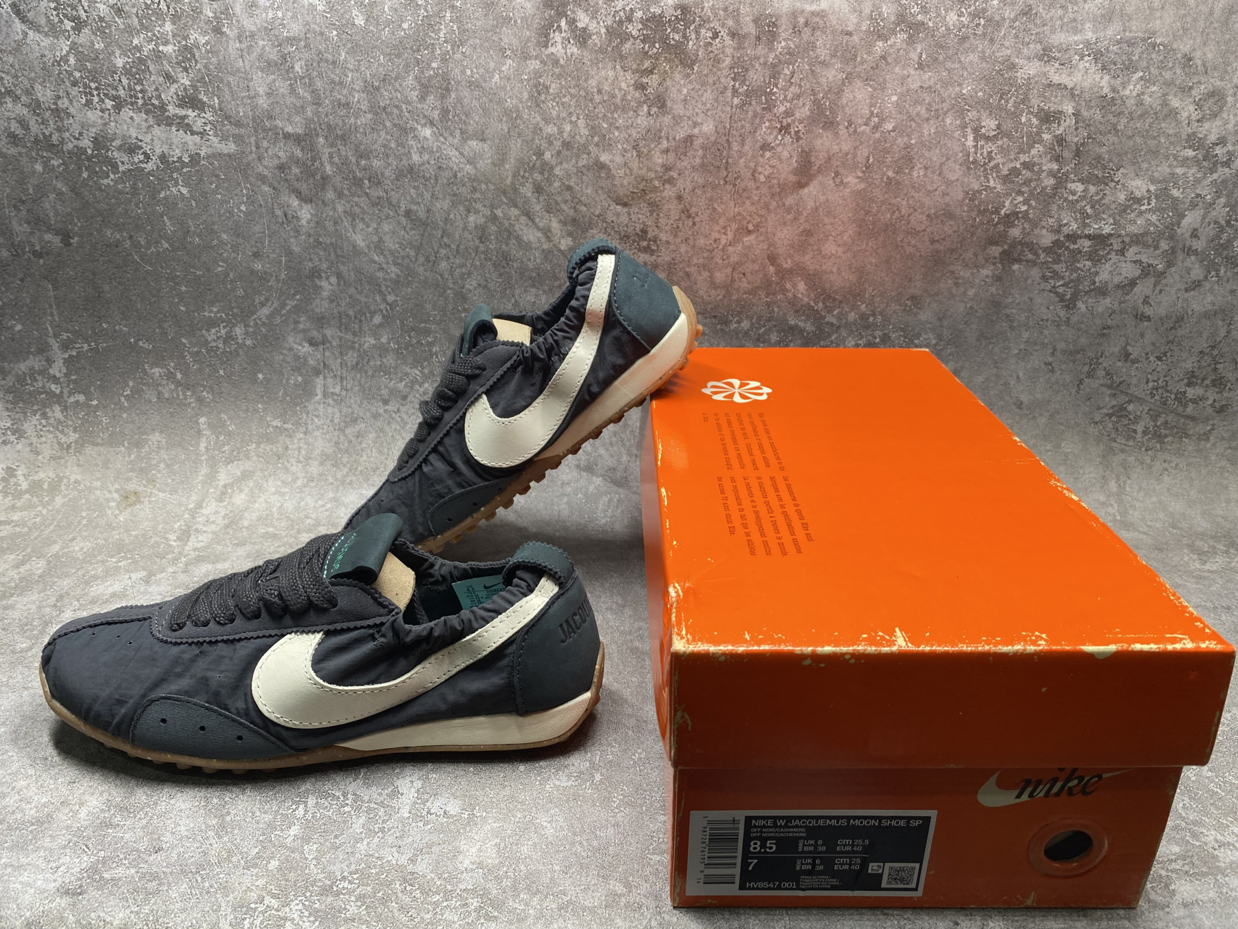 UA Nike Moon Shoe SP