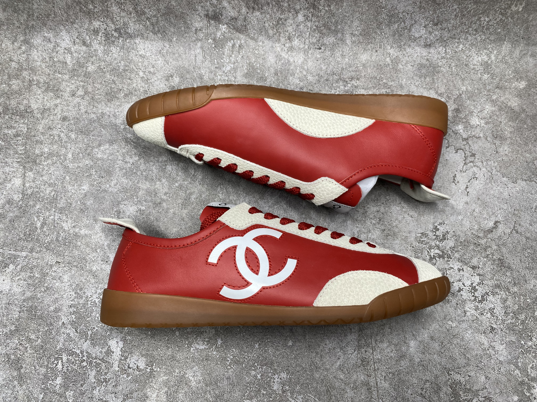 ua Ch**el trainers sneakers