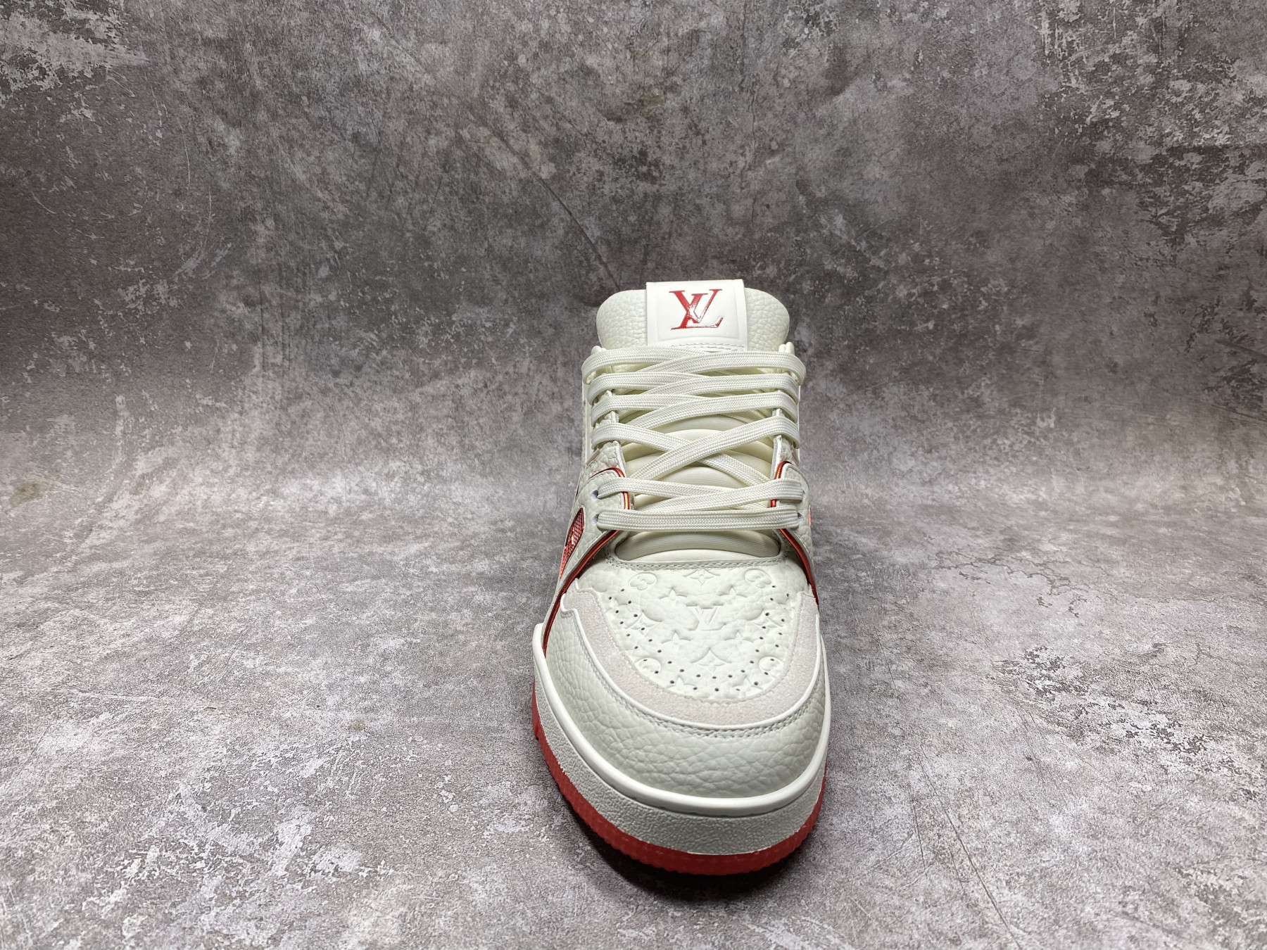 UA LV trainer Sneakers