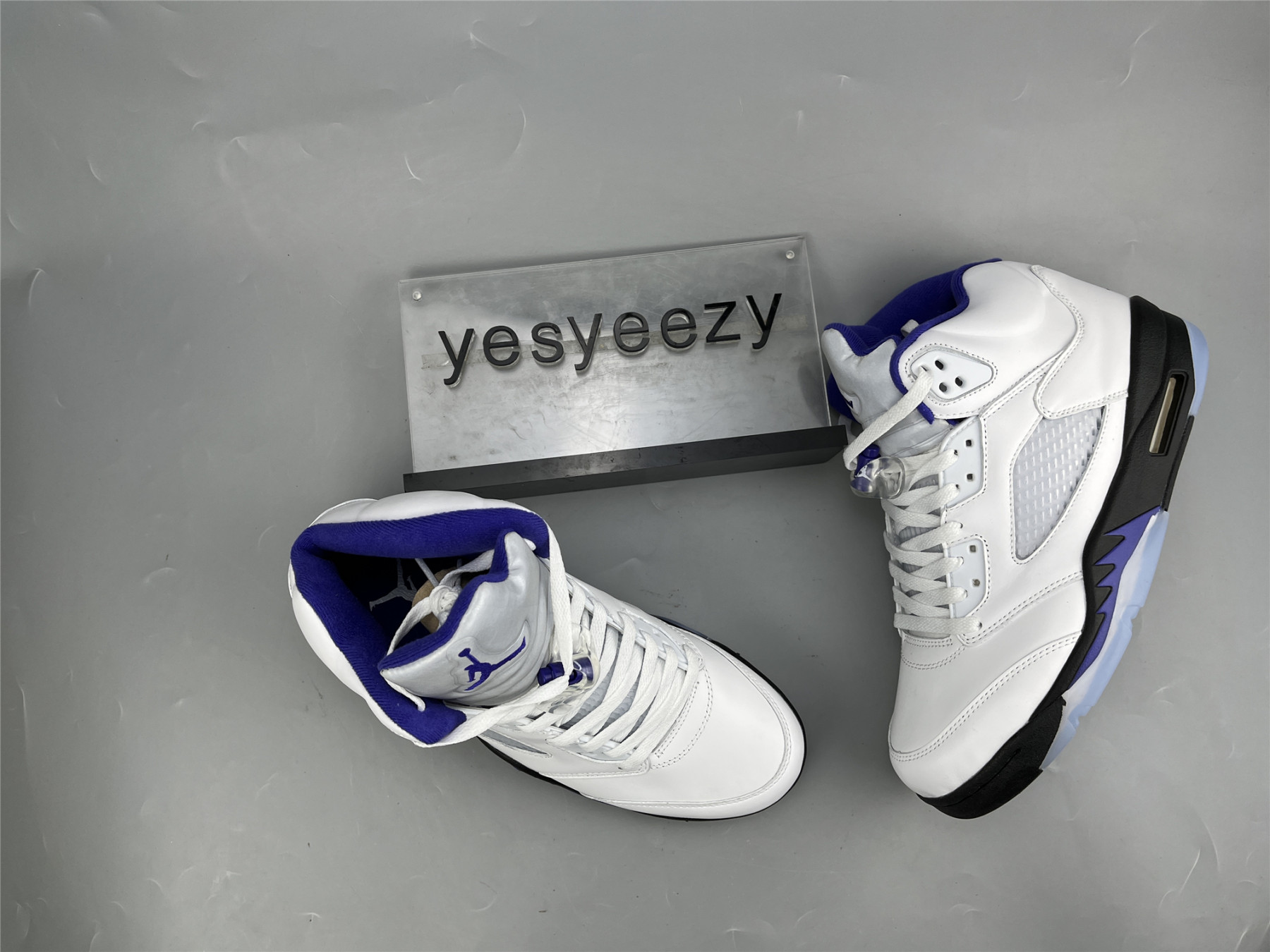 UA AIR JORDAN 5 RETRO “CONCORDâ€