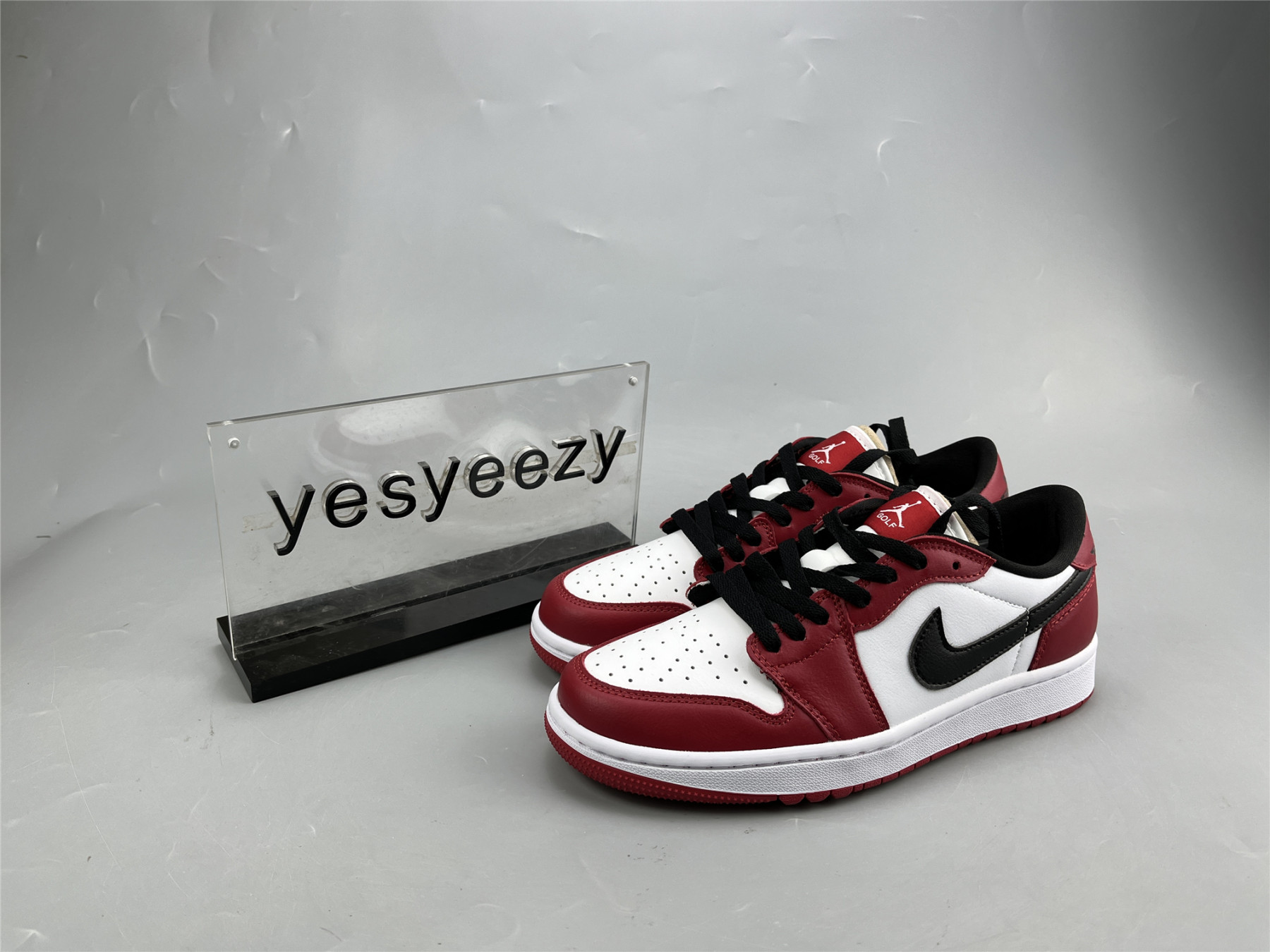 UA AIR JORDAN 1 LOW GOLF