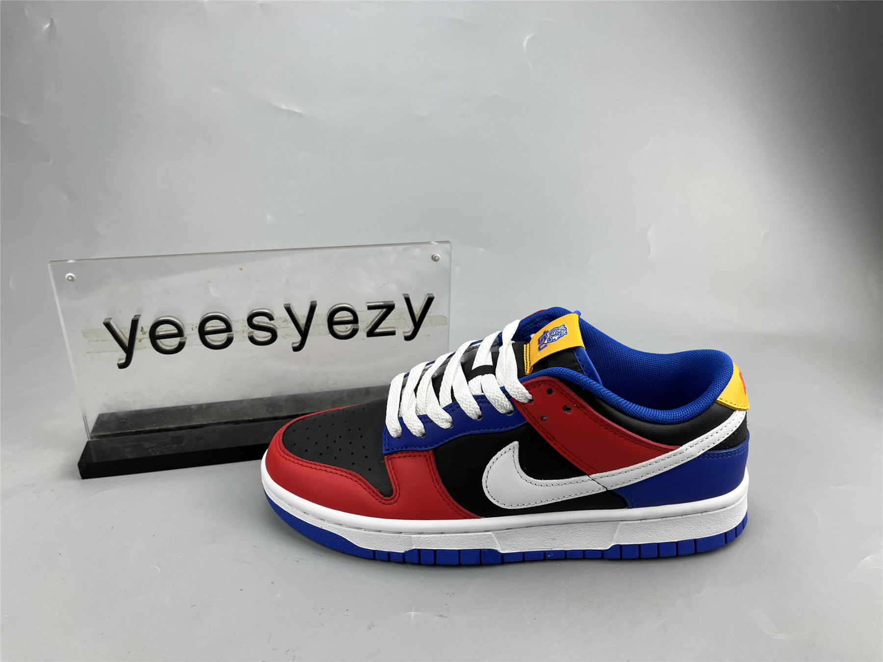 UA NIKE TENNESSEE STATE UNIVERSITY X DUNK LOW