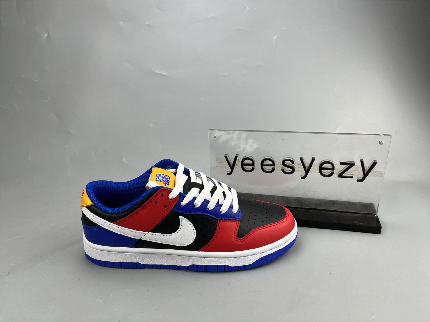 UA NIKE TENNESSEE STATE UNIVERSITY X DUNK LOW