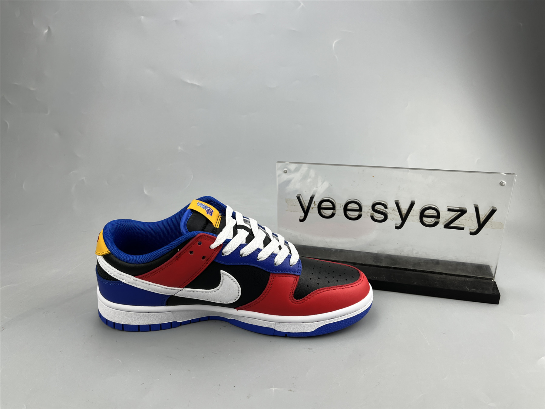 UA NIKE TENNESSEE STATE UNIVERSITY X DUNK LOW