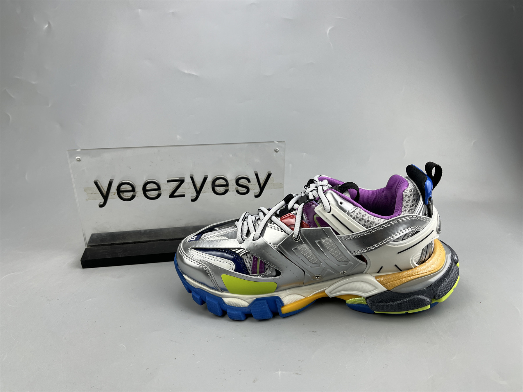 UA TRACK SNEAKER SILVER COLORBLOCK