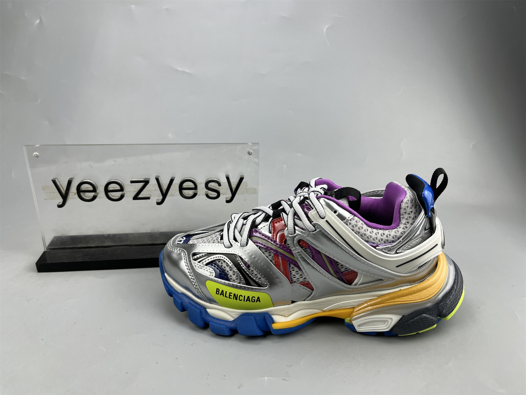 UA TRACK SNEAKER SILVER COLORBLOCK