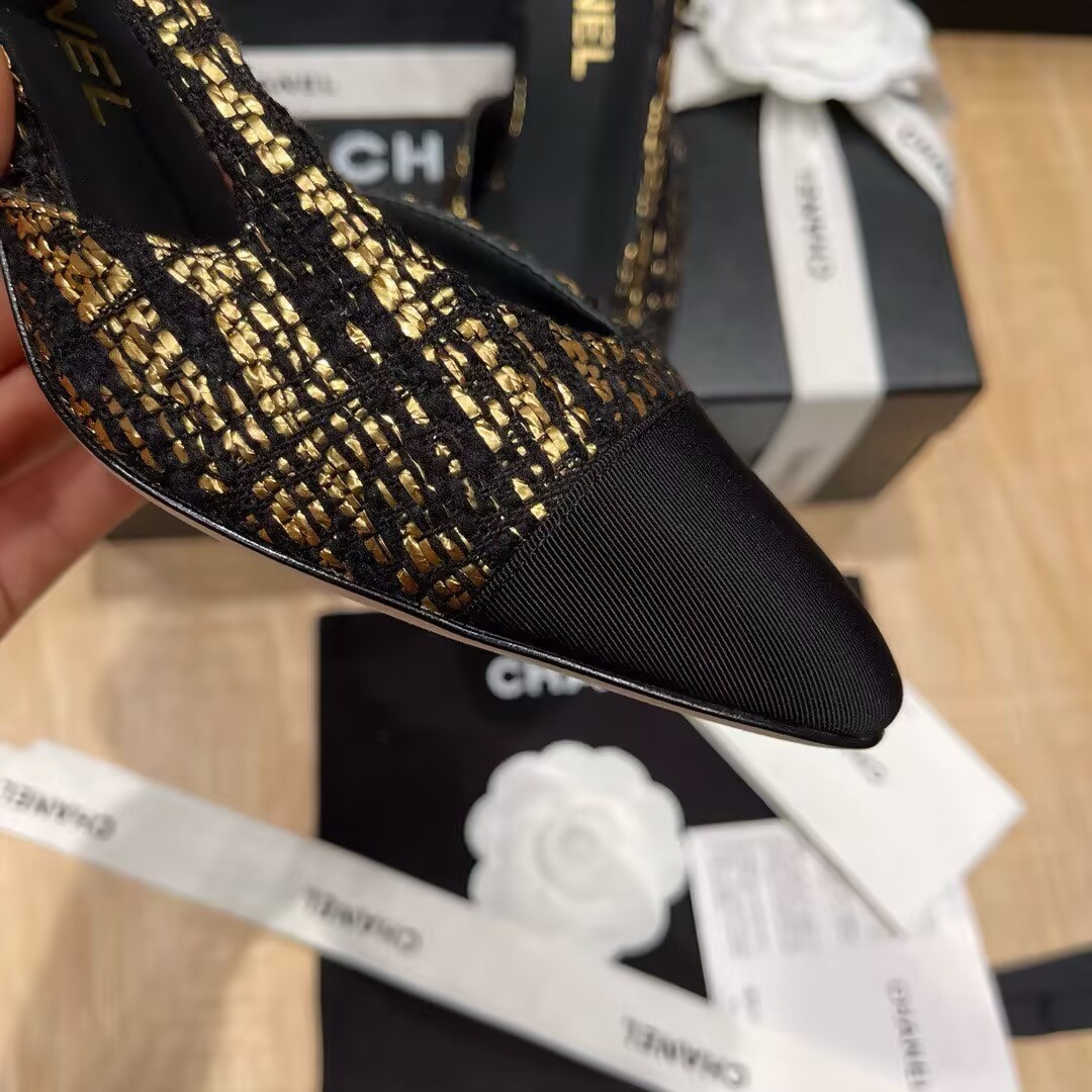 ua Ch**el slingbacks