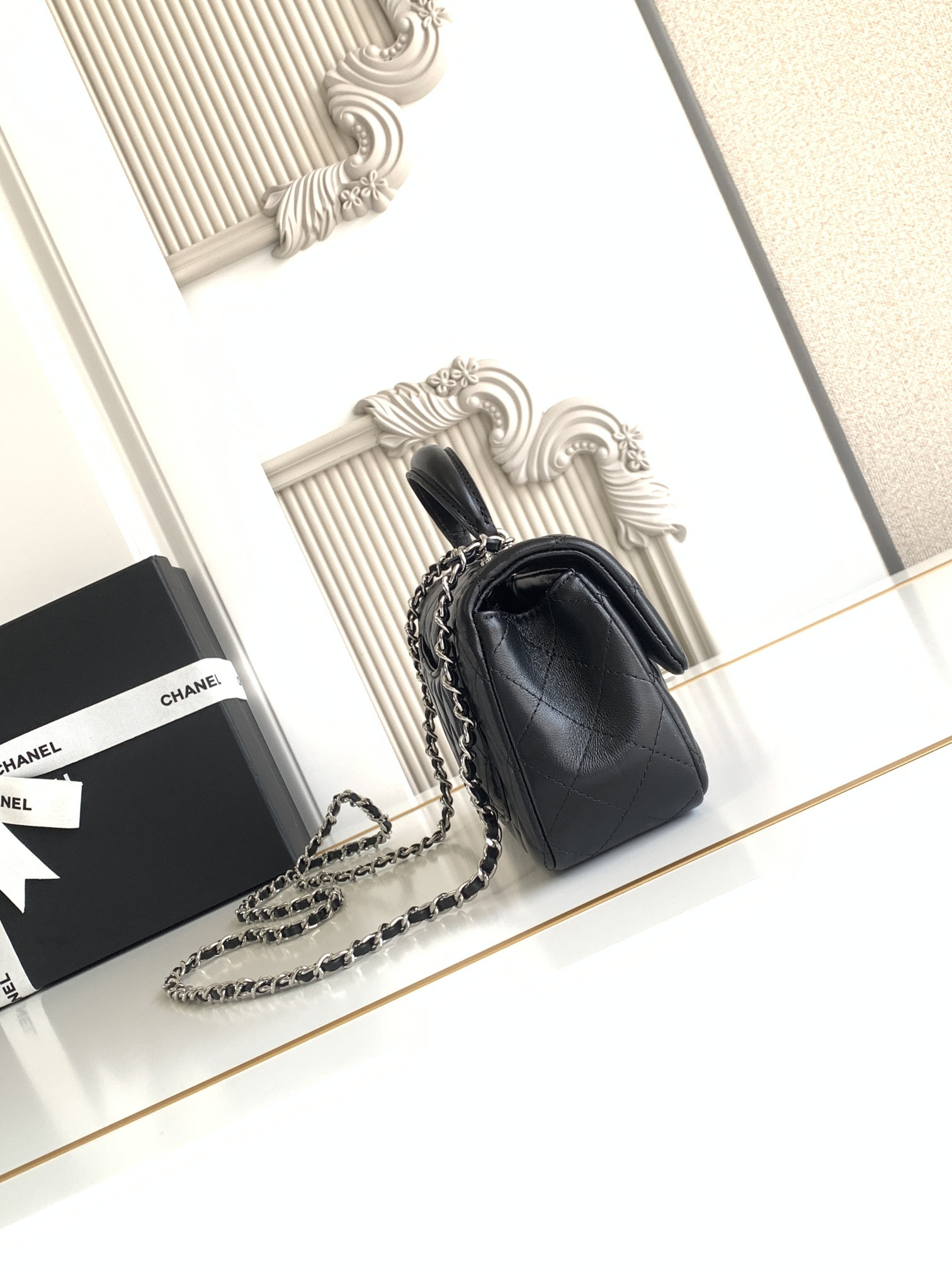 CHANEL Mini CF handle 20x12x6cm